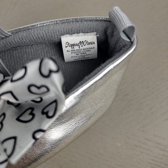 Stepping Stones Soft Silver Shoes - Picture 3 of 10